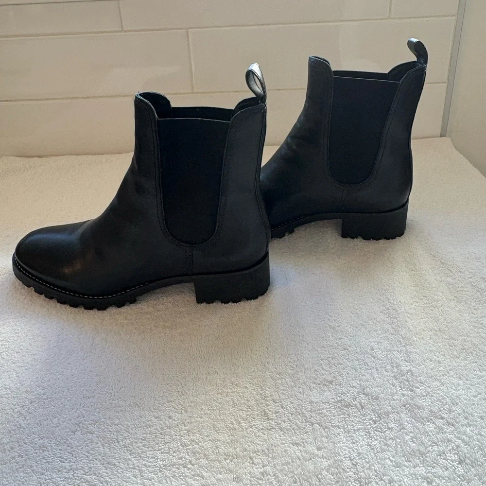 Soludos Black Greenpoint Chelsea Boot Size 10 with Box - Picture 5 of 13